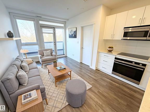 4th image of 11503 76th Ave NW #405