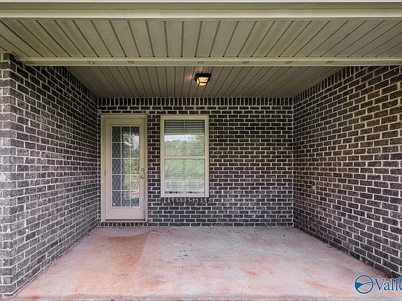 3rd image of 130 Tybee Dr