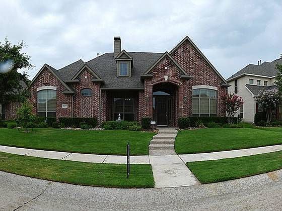 1st image of 812 Sword Bridge Dr