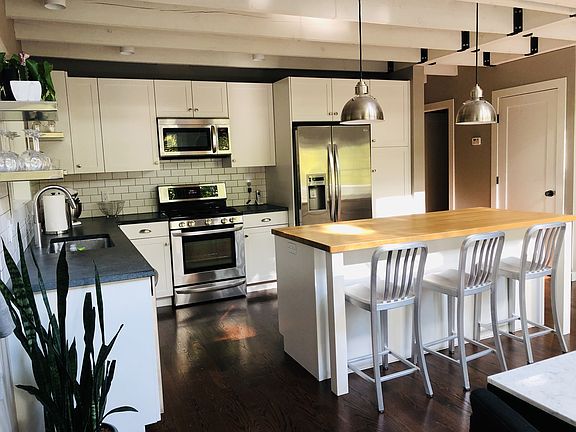 Mulberry kitchen.jpg