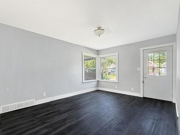 4th image of 4616 North 30th STREET
