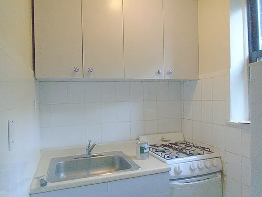 Rented by Prince Real Estate Associates LLC | media 27