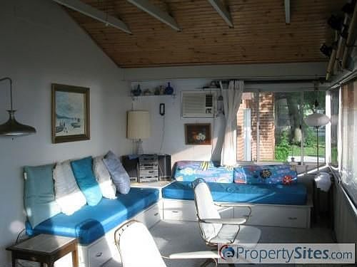 3rd image of 366 N Shore Dr