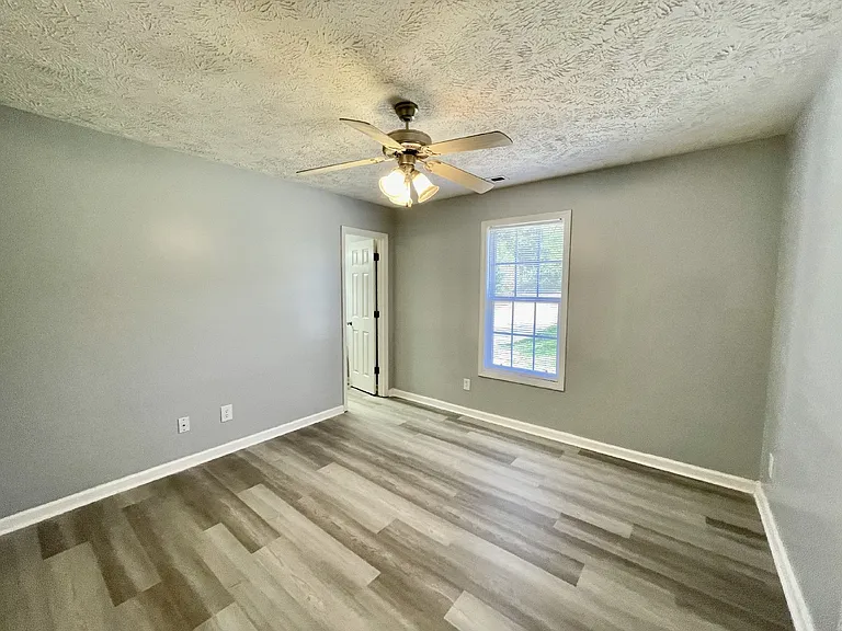 3721 Betts Dr #A — Photo 7