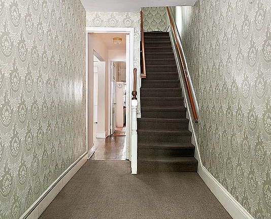 3rd image of 113 E 81st St