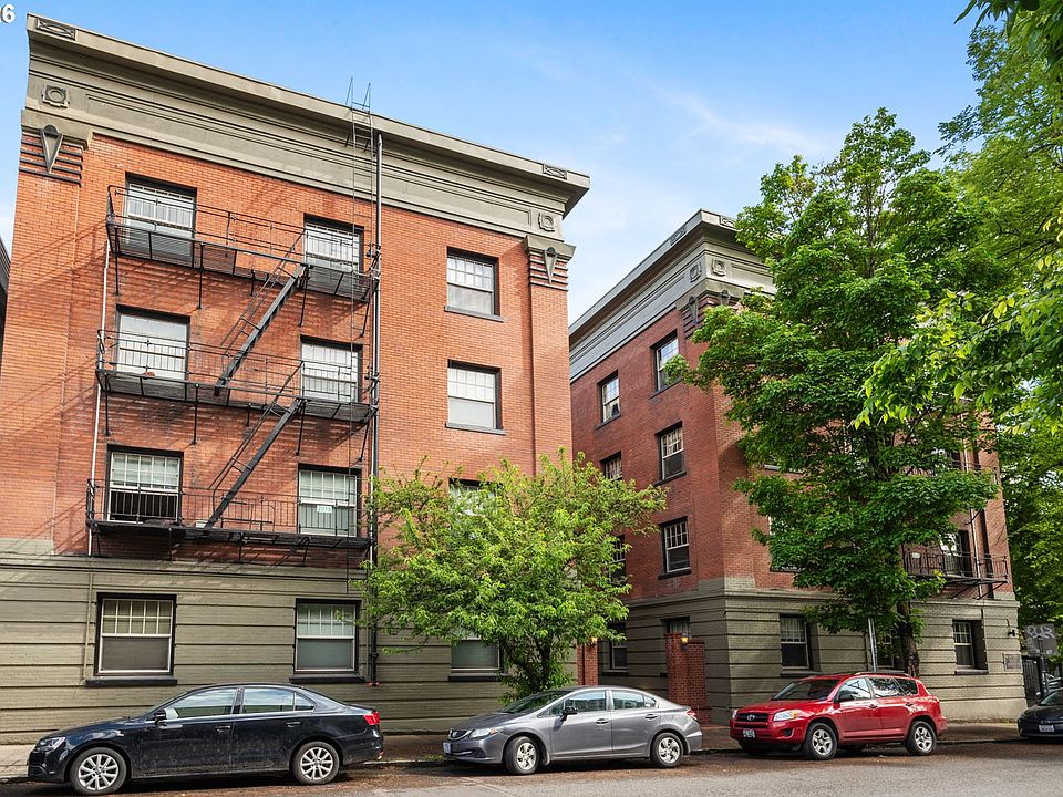 1st image of 2109 NW Irving St Unit 205