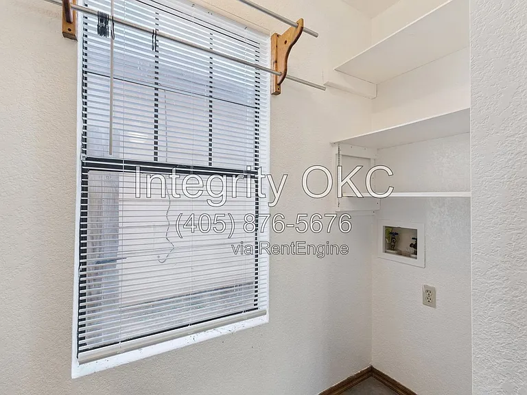 413 Manner Park Ave — Photo 35