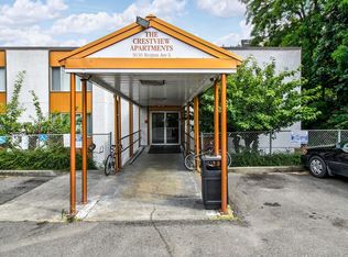 Crestview, Seattle, WA 98144