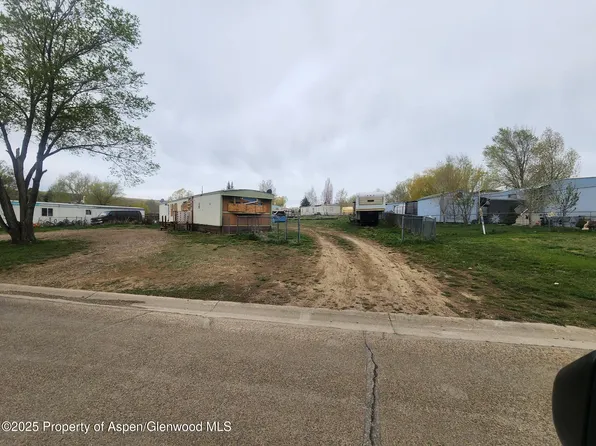 1568 Barclay St, Craig, CO 81625