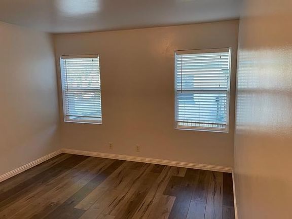 4th image of 11658 Gateway Blvd