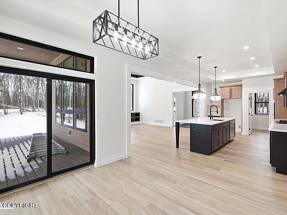 2nd image of 6918 N Jeremiel Cir