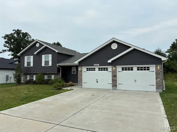 5558 Autumn Trace Pkwy, Wentzville, MO 63385