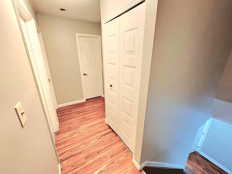7556 Gordon Cir — Photo 9