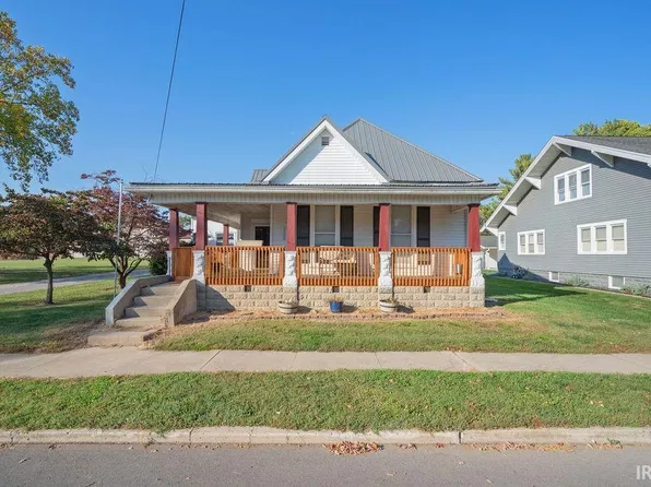 304 E Main St, Flora, IN 46929