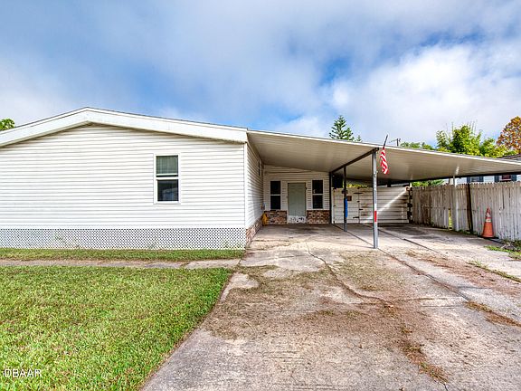 5th image of 1304 Myrtle Jo Dr