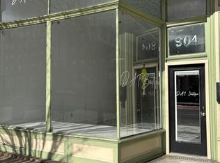 904 W Broad St, Richmond, VA 23220