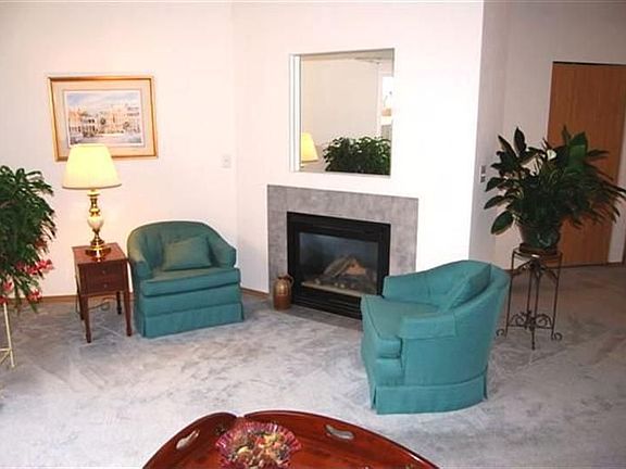 3rd image of 1110 184th Street Ct E