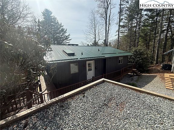 4th image of 174 Spruce Pine Road
