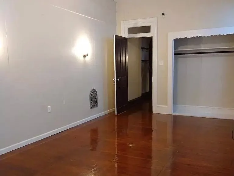 205 E King St #2 — Photo 3
