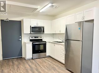 135 Station St S #218, Belleville, ON K8N0T4