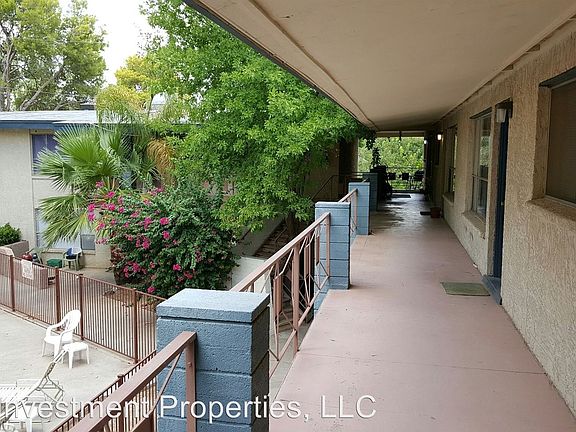 2nd image of 820 E Maryland Ave APT 1