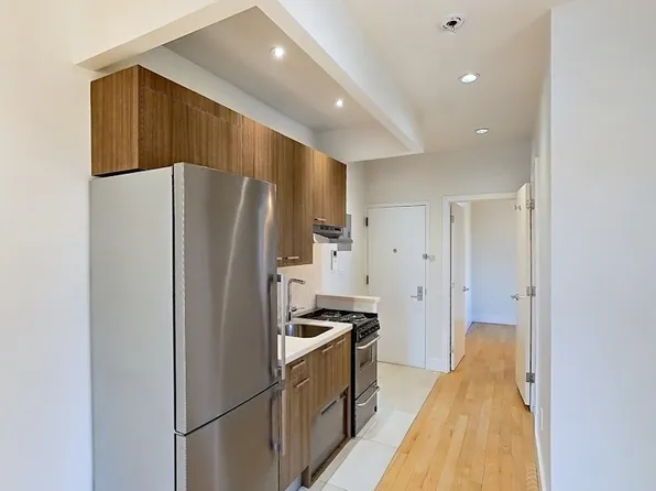 19 Stanton St, New York, NY