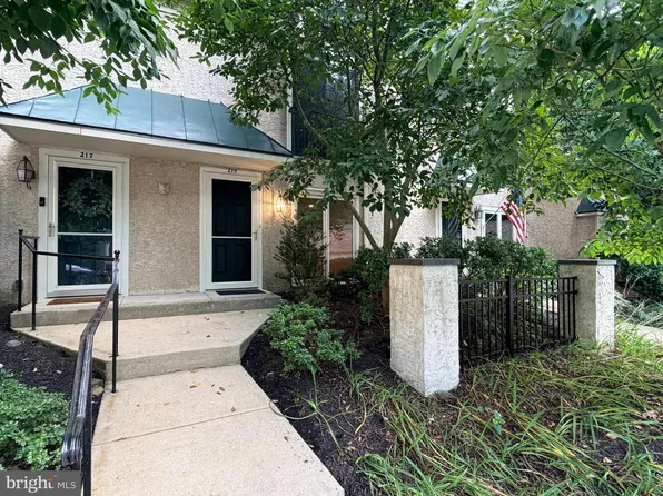 219 E Dutts Ml, West Chester, PA 19382