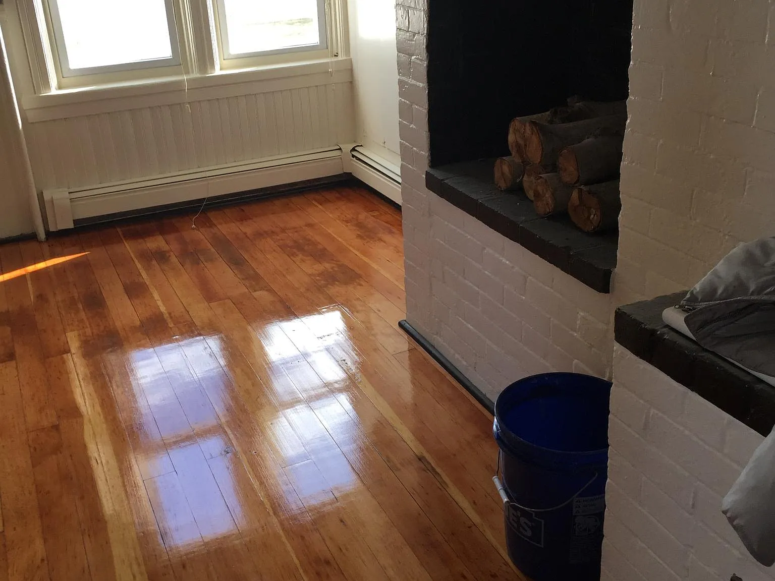344 Pleasant St — Photo 3