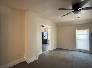 1063 Eureka Rd, Wyandotte, MI 48192