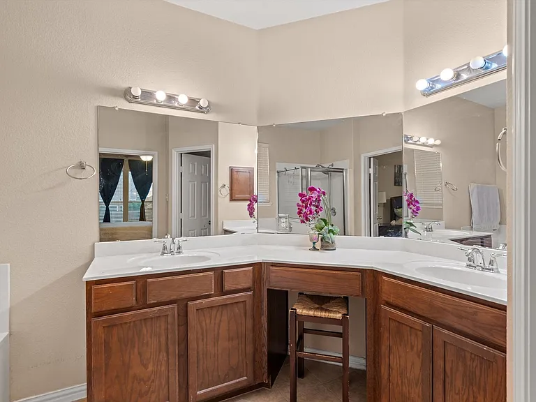 4007 Bluestone Ln — Photo 17