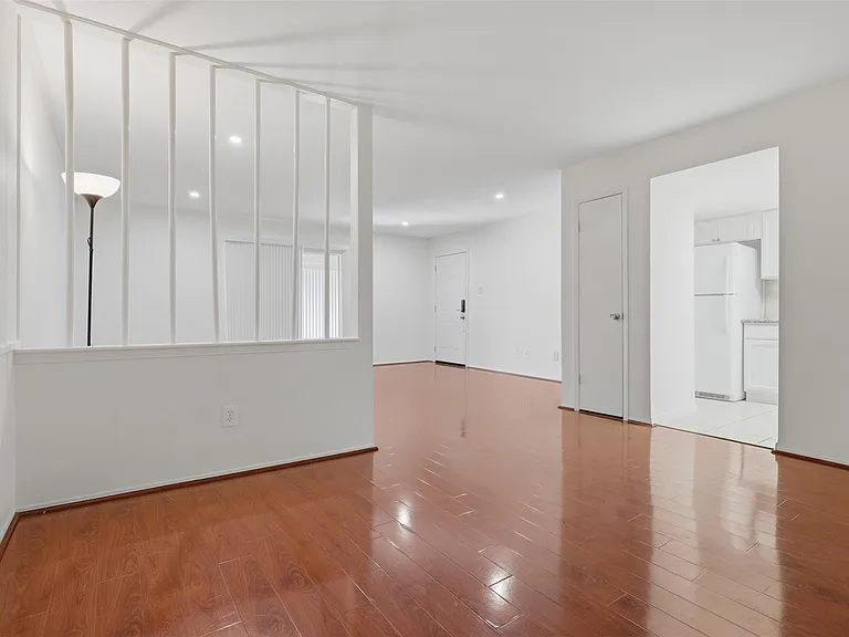 12633 Memorial Dr #170 — Photo 11