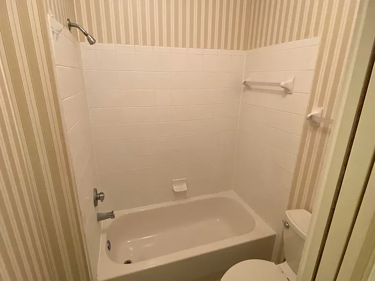 10000 SW 52nd Ave #76 — Photo 9