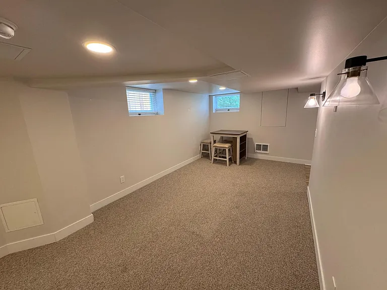 4840 NE 40th St #A — Photo 5