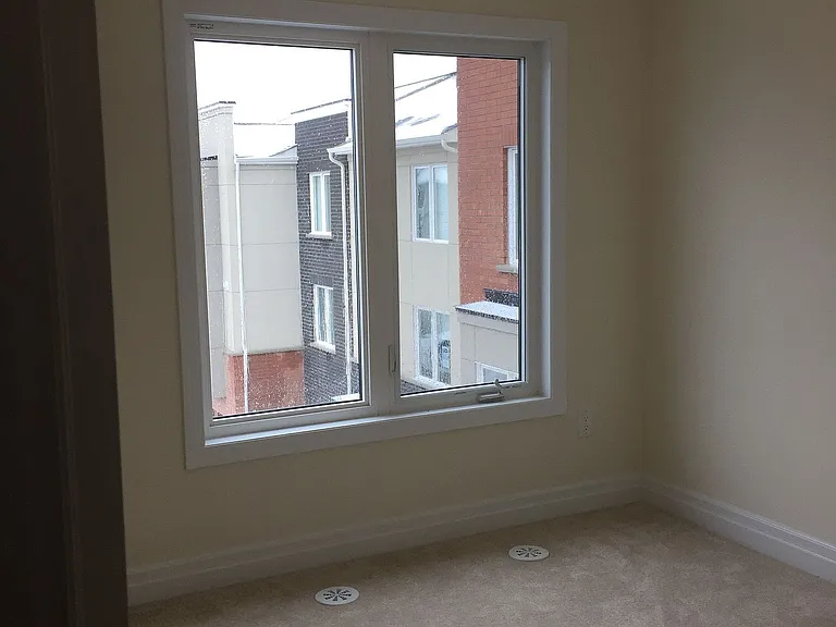 62 Heron Park Pl — Photo 13