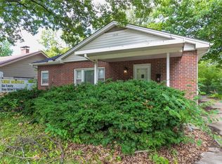 1822 S Northern Blvd, Independence, MO 64052