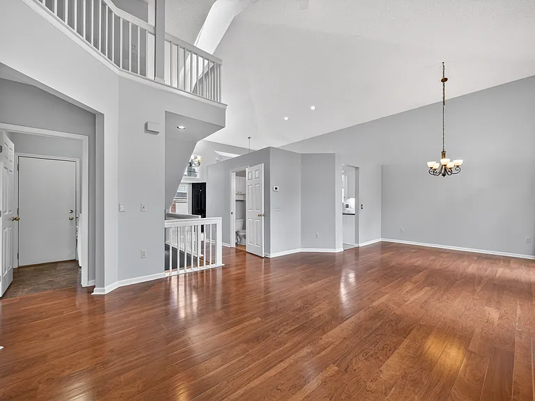 3141 Bridlewood Dr — Photo 9