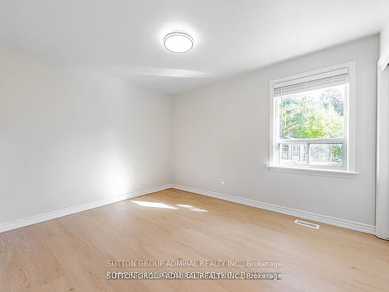 19 Tobruk Cres #MAIN — Photo 15