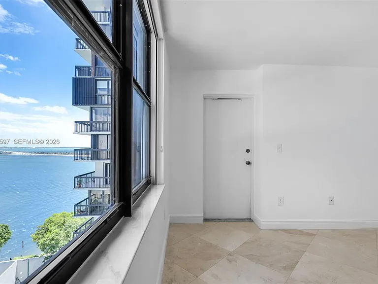 2333 Brickell Ave #1109 — Photo 17
