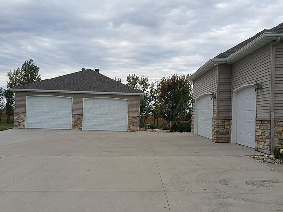 maple ln garages