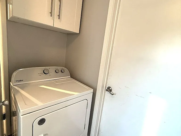 6028 Downey St NE — Photo 18