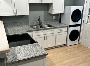 1 E Fairmont Ave #1, Savannah, GA 31406