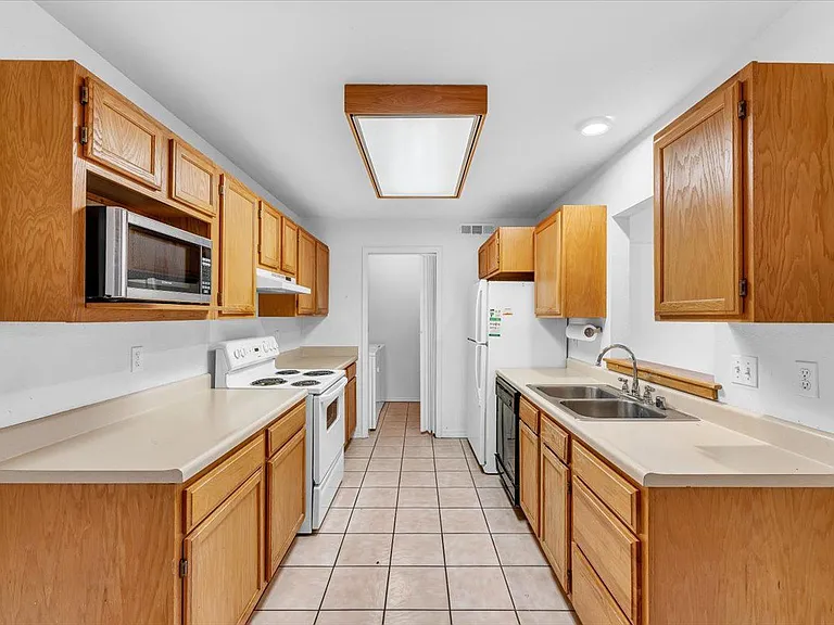 1808 N Pointer Ln #MAIN — Photo 10