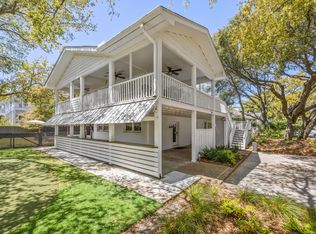 11 44th Ave, Isle of Palms, SC 29451