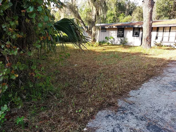1090 N Fan Palm Point, Crystal River, FL 34429