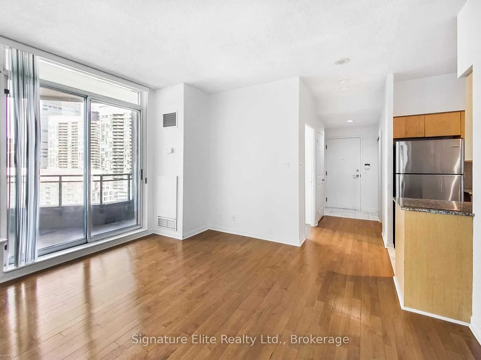 1 bed, $2,600 — Photo 4