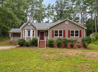 8702 Crestwood Dr, Garner, NC 27529