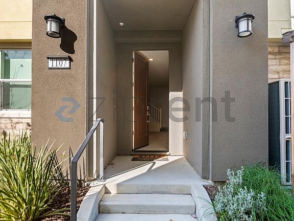 2nd image of 1107 Lorenzini Loop