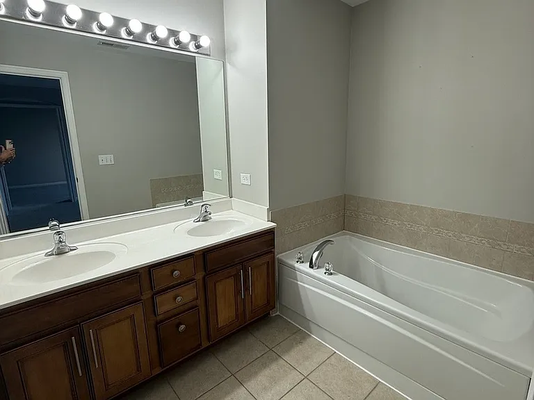 2265 Pembridge Dr — Photo 11