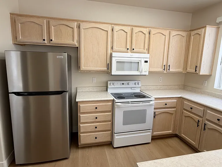 2021 Poppywood Ave — Photo 12