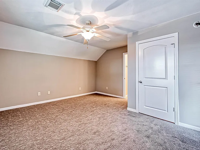 13815 Nathan Ridge Ln — Photo 30